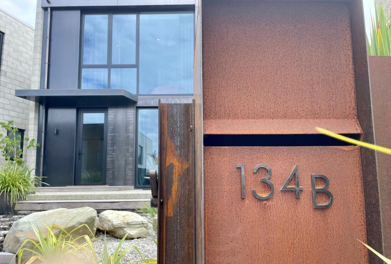 The Ivy Box Apartment Κουίνσταουν Εξωτερικό φωτογραφία